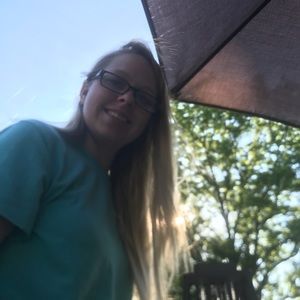 Meet your Posher, Ariel